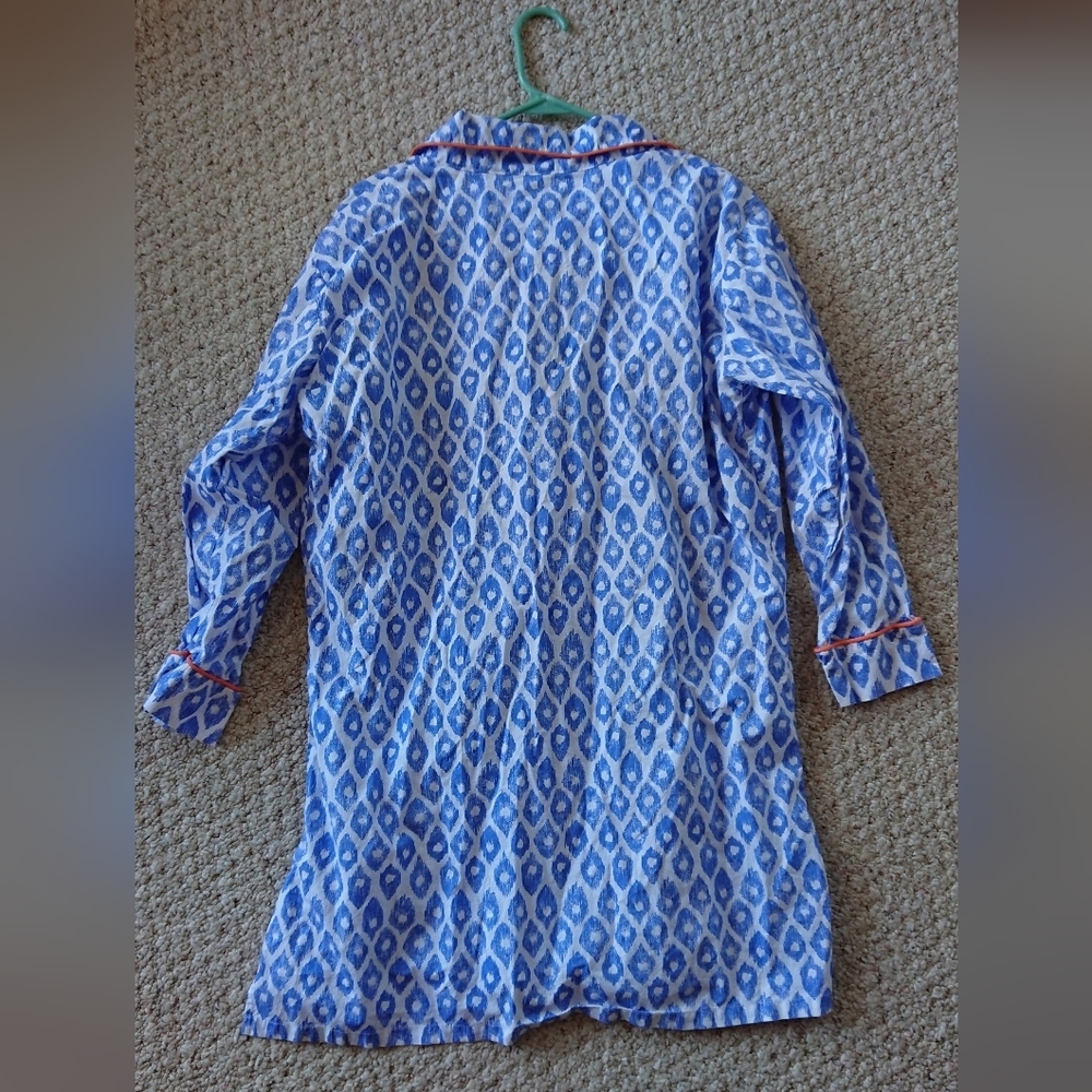 Marigot the Blue and white Patterned classic Pajama nightshirt size L - Picture 4 of 15